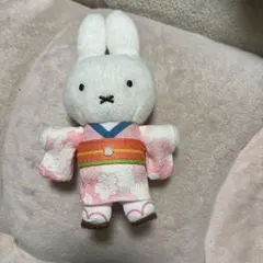 ミッフィー ぬいぐるみ 限定のサムネイル