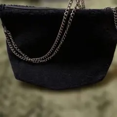 チェーンショルダー　黒　パイル地