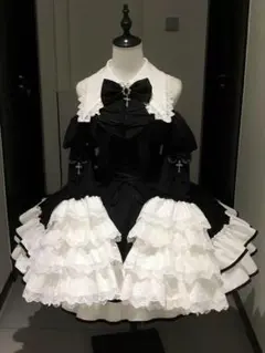 ダークエンブレムロマンティックメイド 黒 - メルカリ