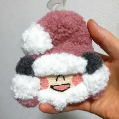 もじもじサンタ刺繍のクリスマスオーナメント