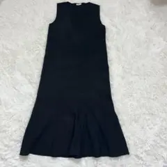 『GU』ジーユー(S)マーメイドニット　ジャンパードレス　美品　ノースリーブ　黒