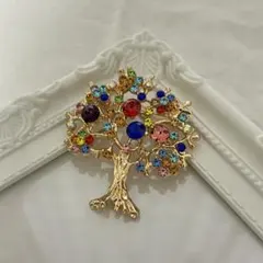 ヴィンテージデザインブローチ　ゴールド　アクセサリー　ジュエリー　レトロ　整理品