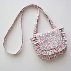 riri様専用　リバティのフリルポケット　コリーンズオーチャード　ピンク