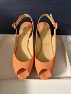 Christian Louboutin パテントサンダルのサムネイル