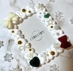 ホイップデコ　トレカケース　硬質ケース　冬　クリスマス　赤　緑　白　限定1点