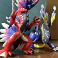 ポケモンモンコレ⭐︎可動式コライドンとミライドンフィギュア2体セット