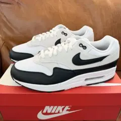 新品 ナイキ エアマックス1 白 黒 パンダ 28センチ