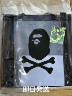 A BATHING APE エイプ　ショルダー付きビニールバッグのサムネイル