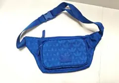 adidas　ブルーボディバッグ　ウェストポーチ