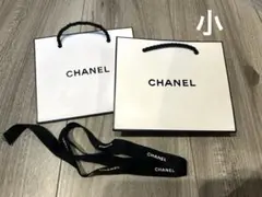 CHANEL ショッパー　ショップ袋　紙袋　２枚セット　小