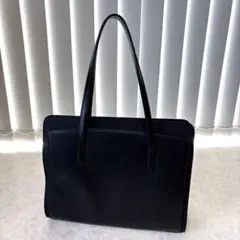 Item thumbnail for item 4cb9a06a-b54d-4df4-85bf-380cf5dab2ff