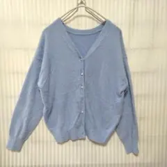 Te chichi ラメ加工　ライトブルー パールボタン カーディガン　ふわふわ