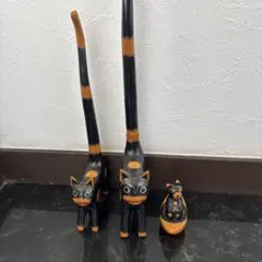 アンティーク調の猫の置物セット