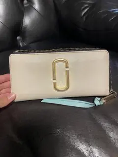 MARC JACOBS 長財布 バイカラー ラウンドファスナーのサムネイル