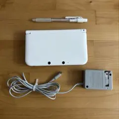 【動作確認済】ニンテンドー 3DS LL ホワイト 白 本体 充電器 タッチペン