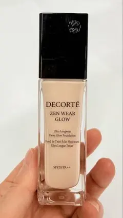 DECORTÉ ZEN WEAR GLOW 30mL