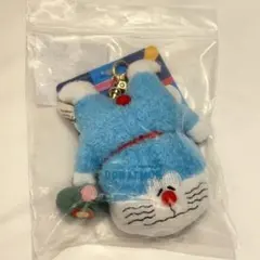新品ドラえもん サンタイン ぬいぐるみキーチェーン - メルカリ