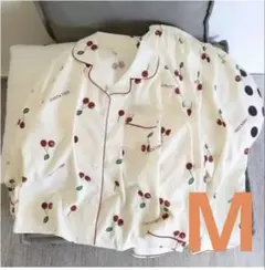 チェリー柄 ルームウェア・パジャマ上下 Mサイズ