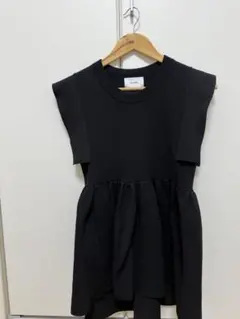 CLANE SQUARE SLEEVE GATHER KNIT TOPSのサムネイル