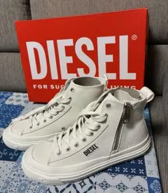 【新品未使用】DIESEL ハイカットスニーカー 26.5cmのサムネイル