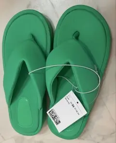 【新品】ZARA ウェッジソール 厚底 トングサンダル36のサムネイル