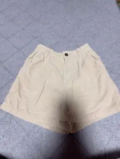 ベージュ コットンショートパンツ M