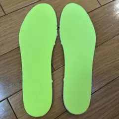 新品未使用 テニスシューズYONEXインソール 21.5cmのサムネイル