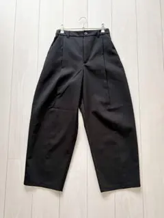 【GU】ブラッシュドワイドテーパードパンツQ