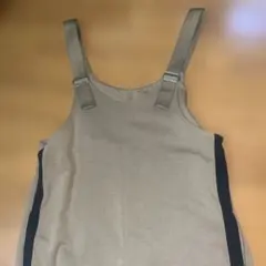 GU オーバーオール キッズ カーキ色