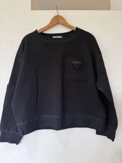 ブラック スウェット