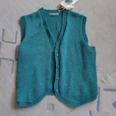 Item thumbnail for item ad53e20a-997d-44cd-a47e-7bd5963f9585