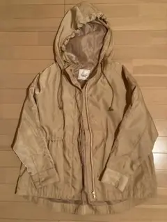 テチチテラス　ドロストマウンテンパーカー