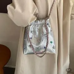 新品未使用　シルバー　ビジュー付き　ショルダーバック