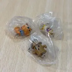 ガチャガチャ　どうぶつの森 めじるしアクセサリー　ハムスケ ララミー　3点セット