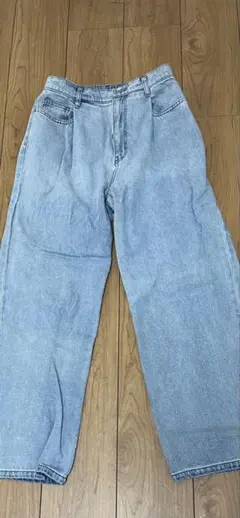 アースミュージック＆エコロジー　ワイドデニムパンツ