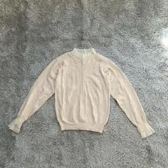 ＆ NOSTALGIA 長袖 レイヤード風 フリル付きニット セーター ベージュ