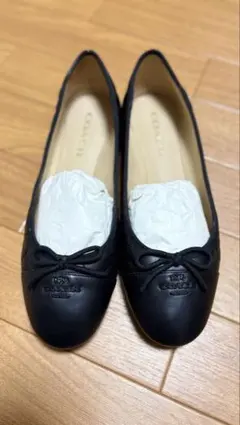 COACH ブラック フラットシューズ 25.5