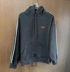 OY ブラック パーカーのサムネイル