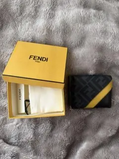 FENDI マネークリップ 黒/金 FFロゴ