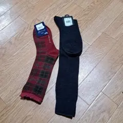 赤と黒のチェック柄ソックスセット