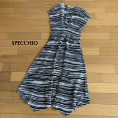 SPECCHIO シャトルプリーツワンピース Aライン 裾変形 サイズ40のサムネイル