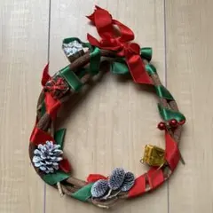 ハンドメイド　クリスマスリース 赤と緑のリボン