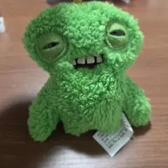 Fuggler 緑色 ぬいぐるみ