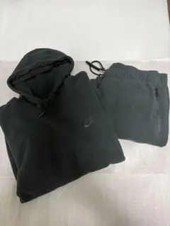 NIKE 新品セットアップ 品番上FB8619-010下F88617-010 - メルカリ