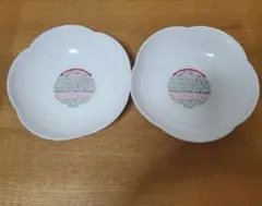 ヤマザキ2020春のパンまつりホワイト花びら型陶器皿