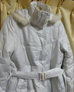 新品◆ホワイト 白◆ロングコート◆ ラビットファー◆フード付き◆フリーサイズ