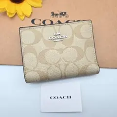 COACH 折り財布 新品 ホワイト 最新作 お札入れ 小銭入れ 限定品