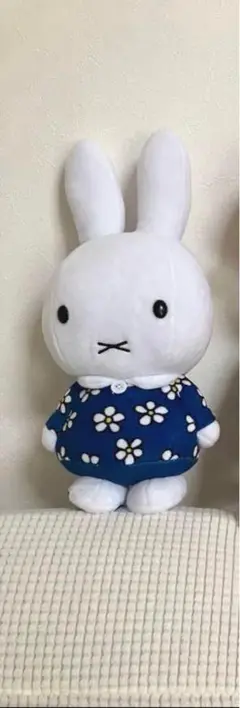 【匿名発送】ミッフィー ぬいぐるみ 花柄シャツ 約30cm