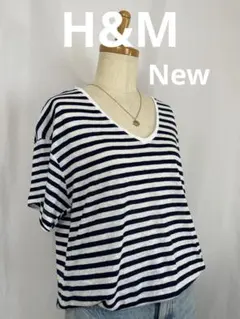 ♡新品♡ H&M ネイビーとホワイトのストライプ VネックTシャツ