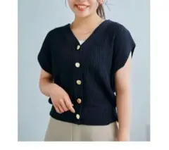 【新品】コヒナ　ベスト　カーディガン